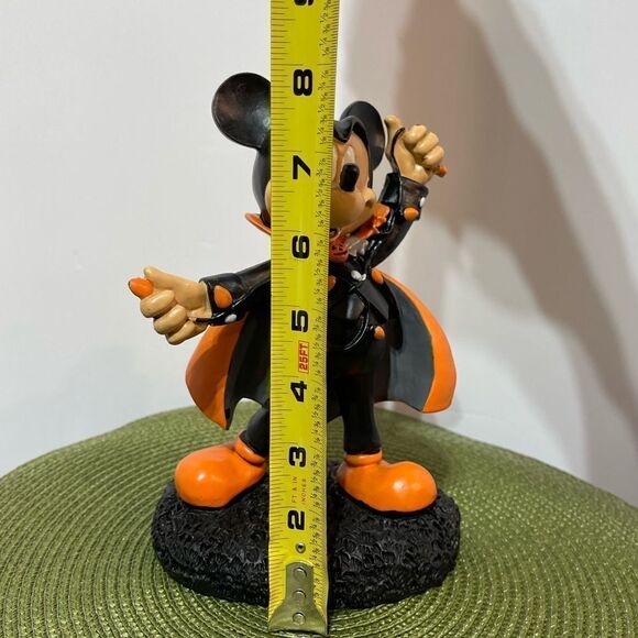 Disney Mickey Mouse Dracula Halloween Figure NWT - Picture 7 of 11